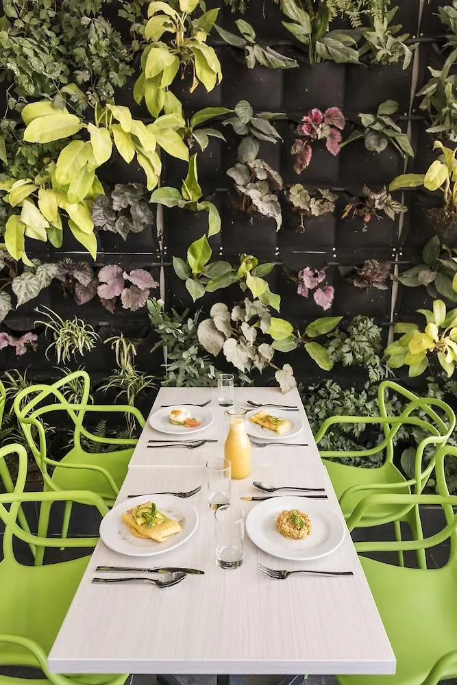 ****  Foresta Hotel Medellín Colombia