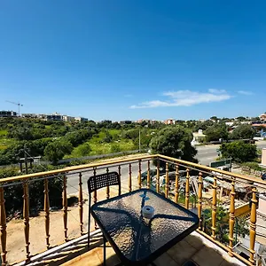central-holiday-guesthouse-portimao.hotelaalgarve.com/
